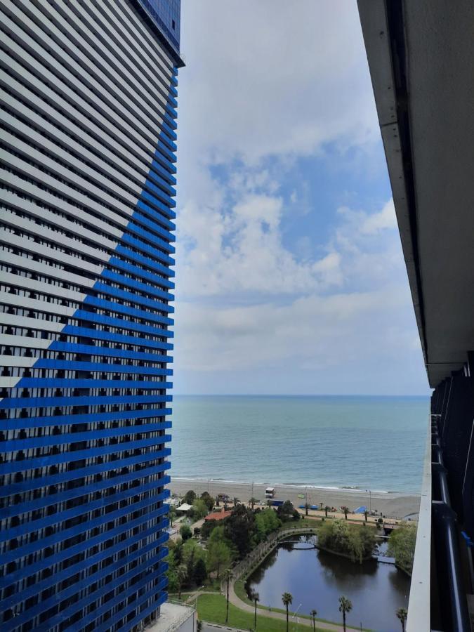 The Best Beach Aparthotel Orbi City Batum Oda fotoğraf